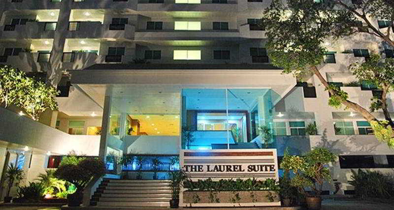 Laurel Suite Банкок Екстериор снимка